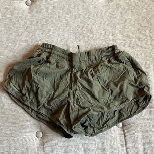 Lululemon hotty hot shorts